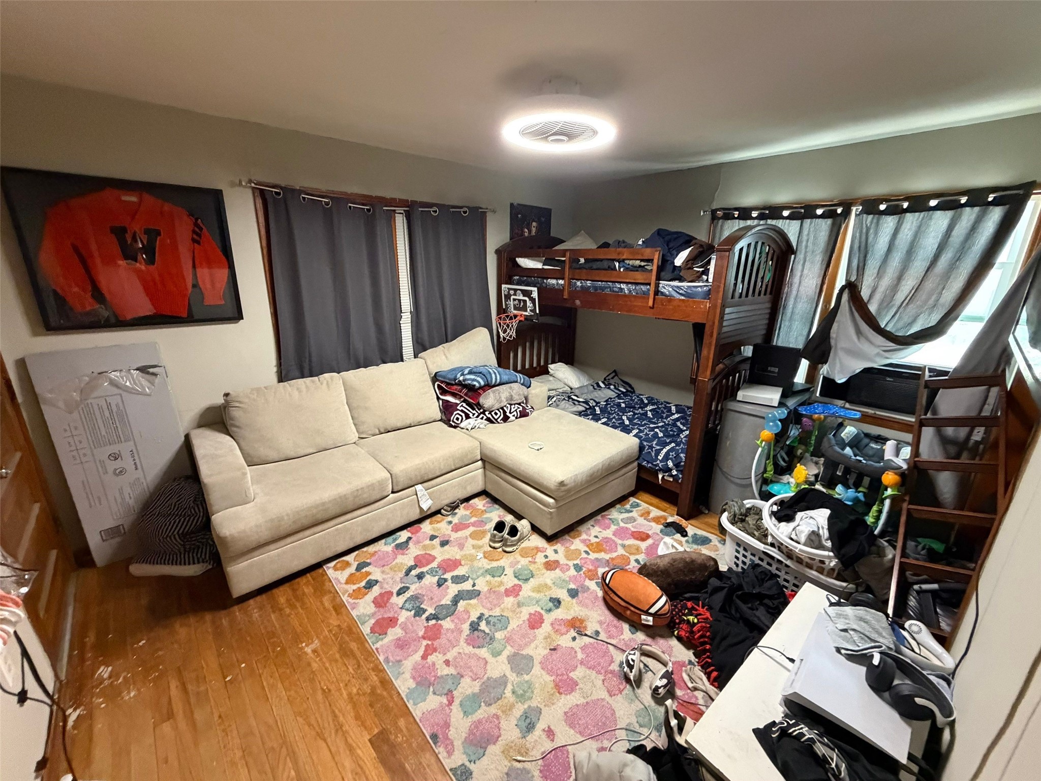 4311 Fairlane Avenue Fort Worth TX 76119