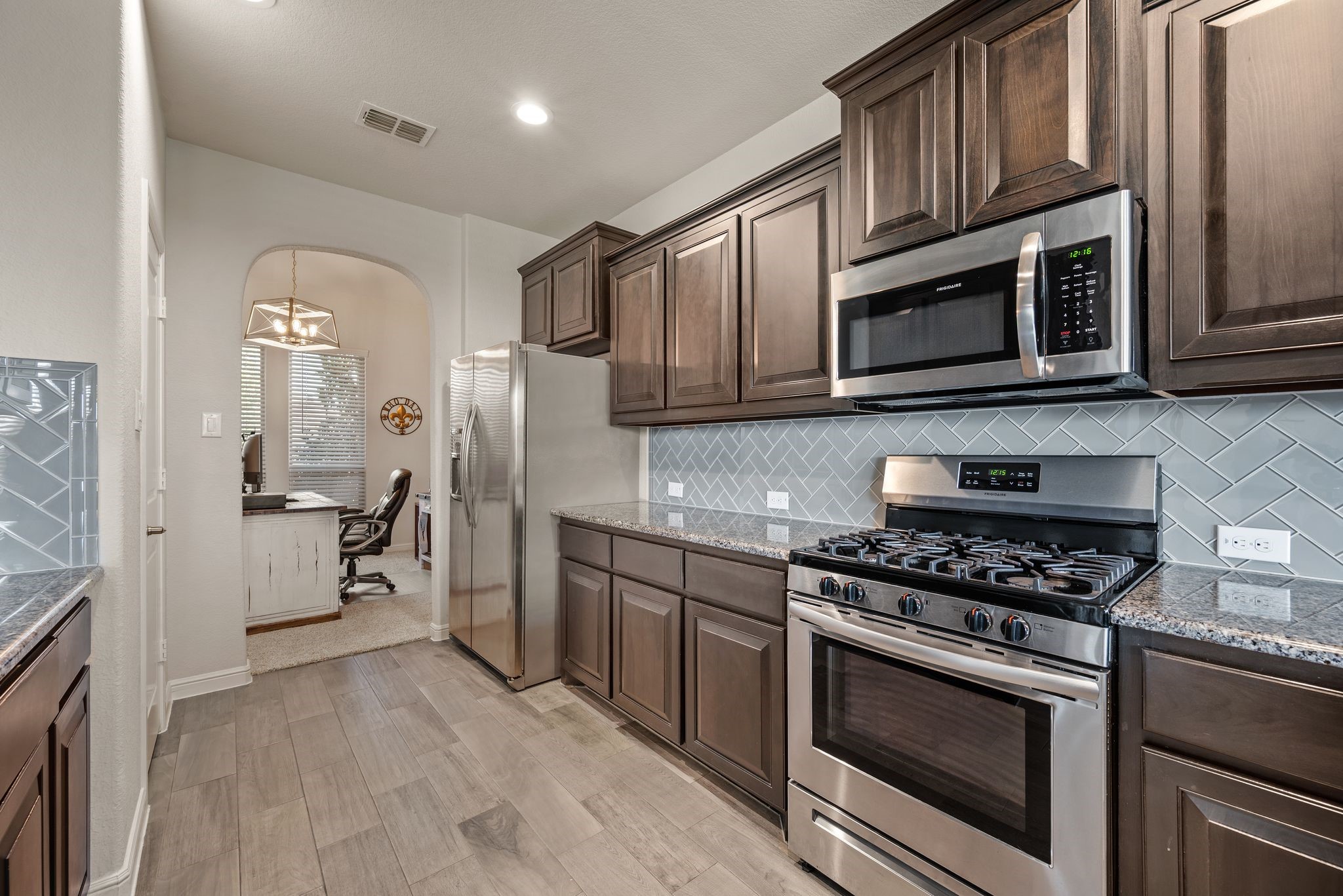 1608 Canary Lane Argyle TX 76226