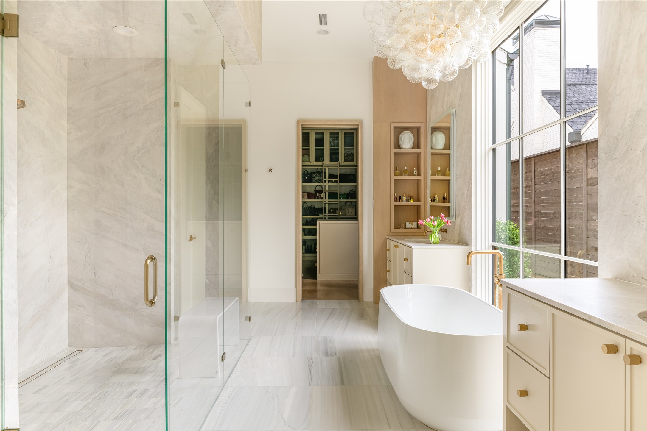 9102 Bluff Hollow Court Dallas TX 75220