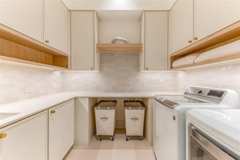 9102 Bluff Hollow Court Dallas TX 75220