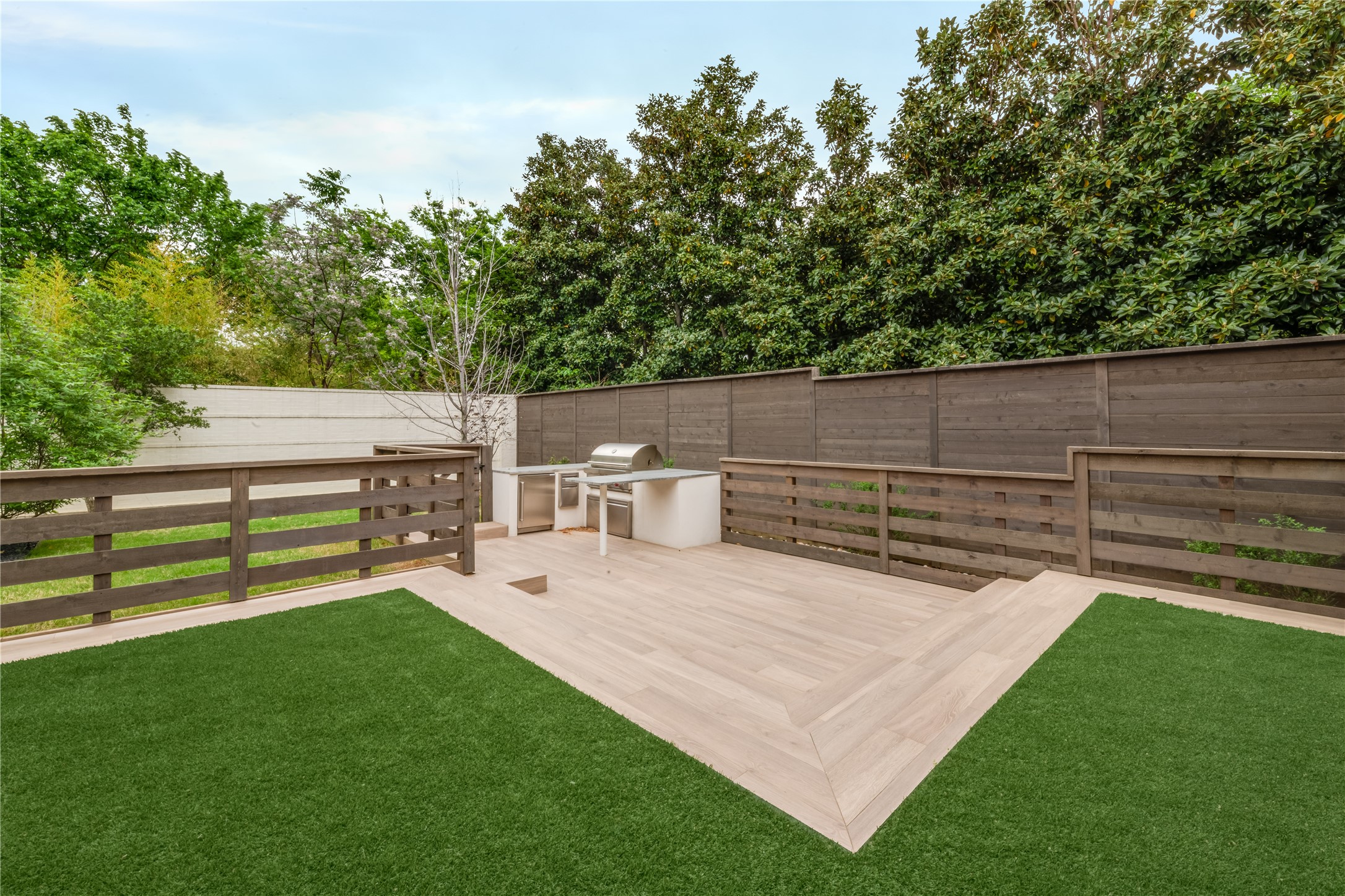9102 Bluff Hollow Court Dallas TX 75220