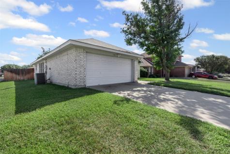 7301 Wagonwheel Road Fort Worth TX 76133
