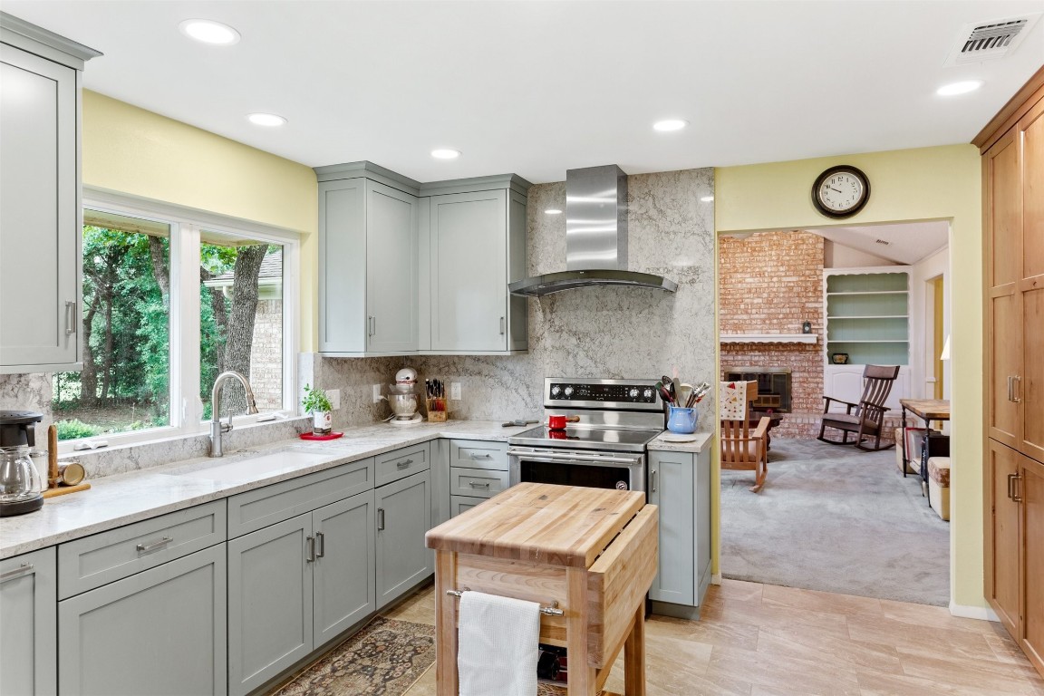 1600 Lieschen Court Arlington TX 76012