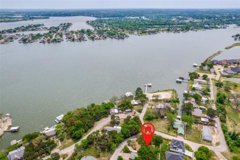 1114 Spur Trail Granbury TX 76049