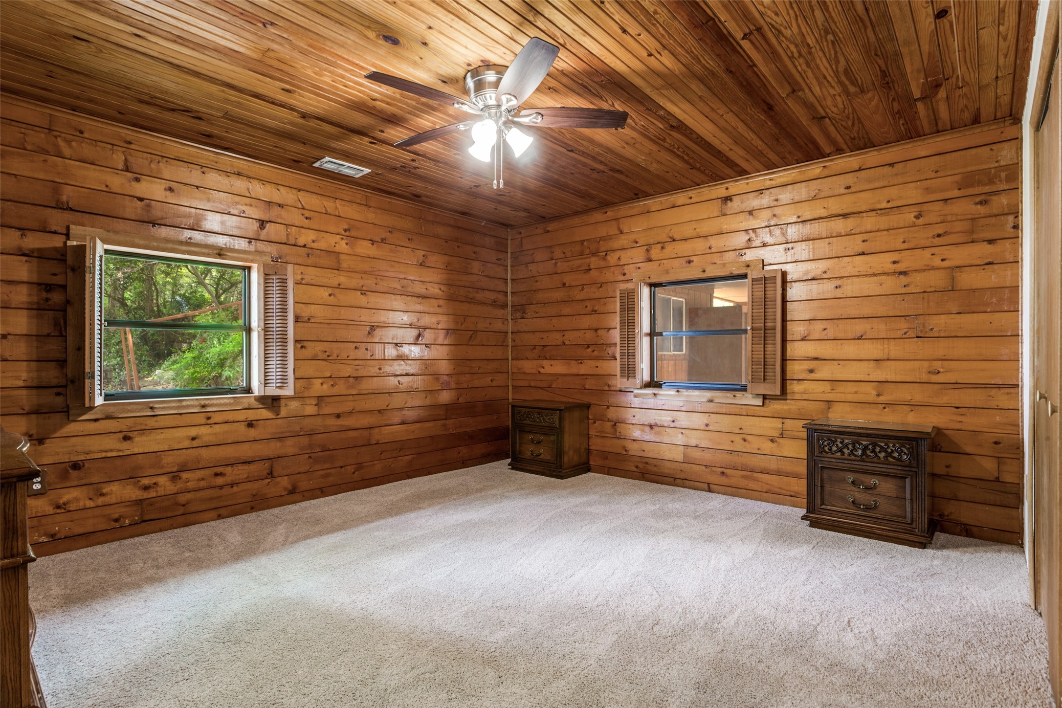 1114 Spur Trail Granbury TX 76049