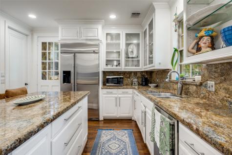 7138 Westbrook Lane Dallas TX 75214