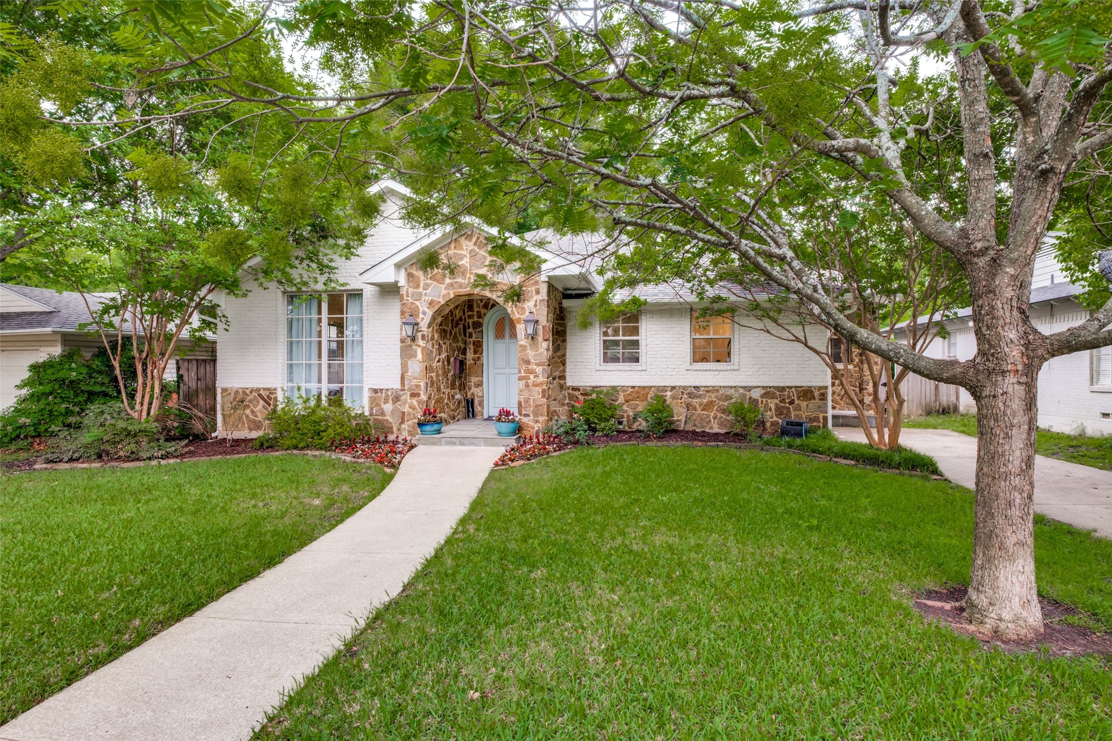 7138 Westbrook Lane Dallas TX 75214