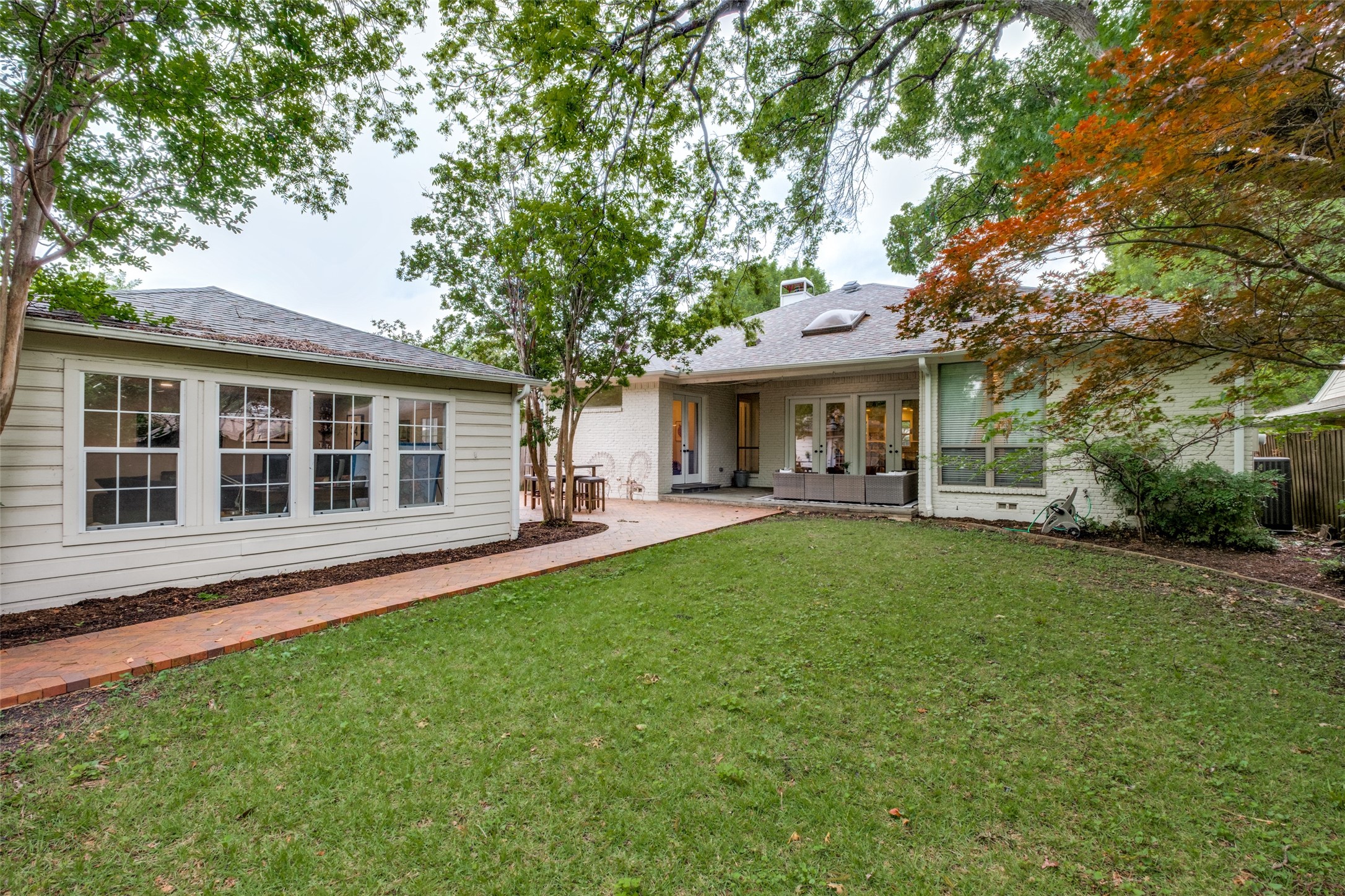 7138 Westbrook Lane Dallas TX 75214