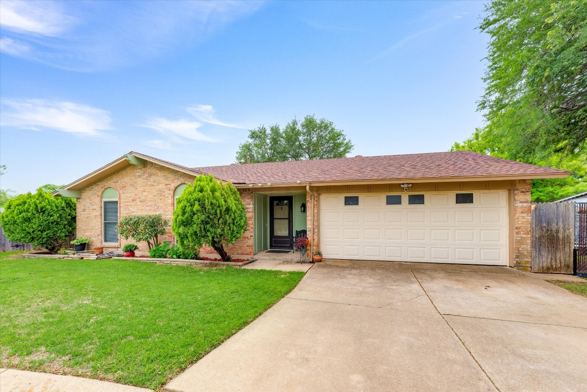 1000 Whippoorwill Court Arlington TX 76014