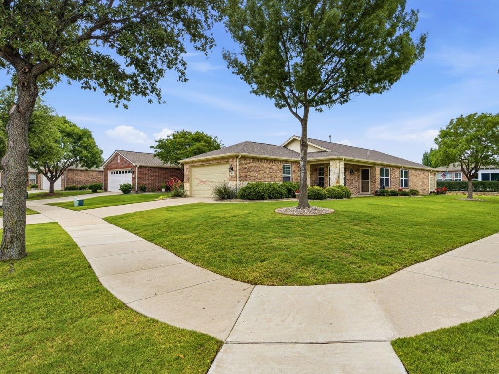 7975 Estancia Drive Frisco TX 75036