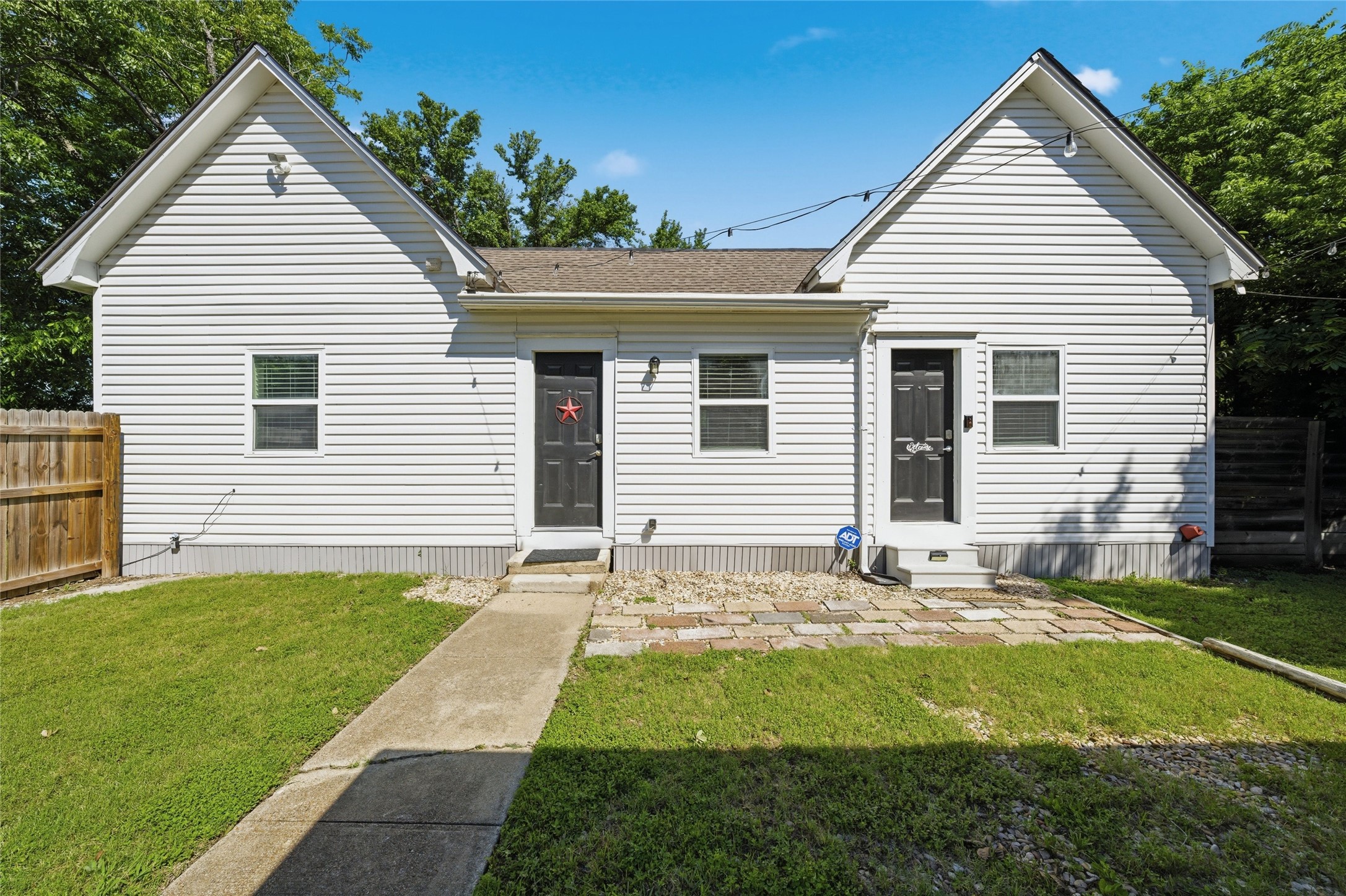 2320 Mistletoe Waco TX 76706