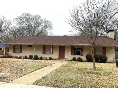 1205 Greenbriar Drive Desoto TX 75115