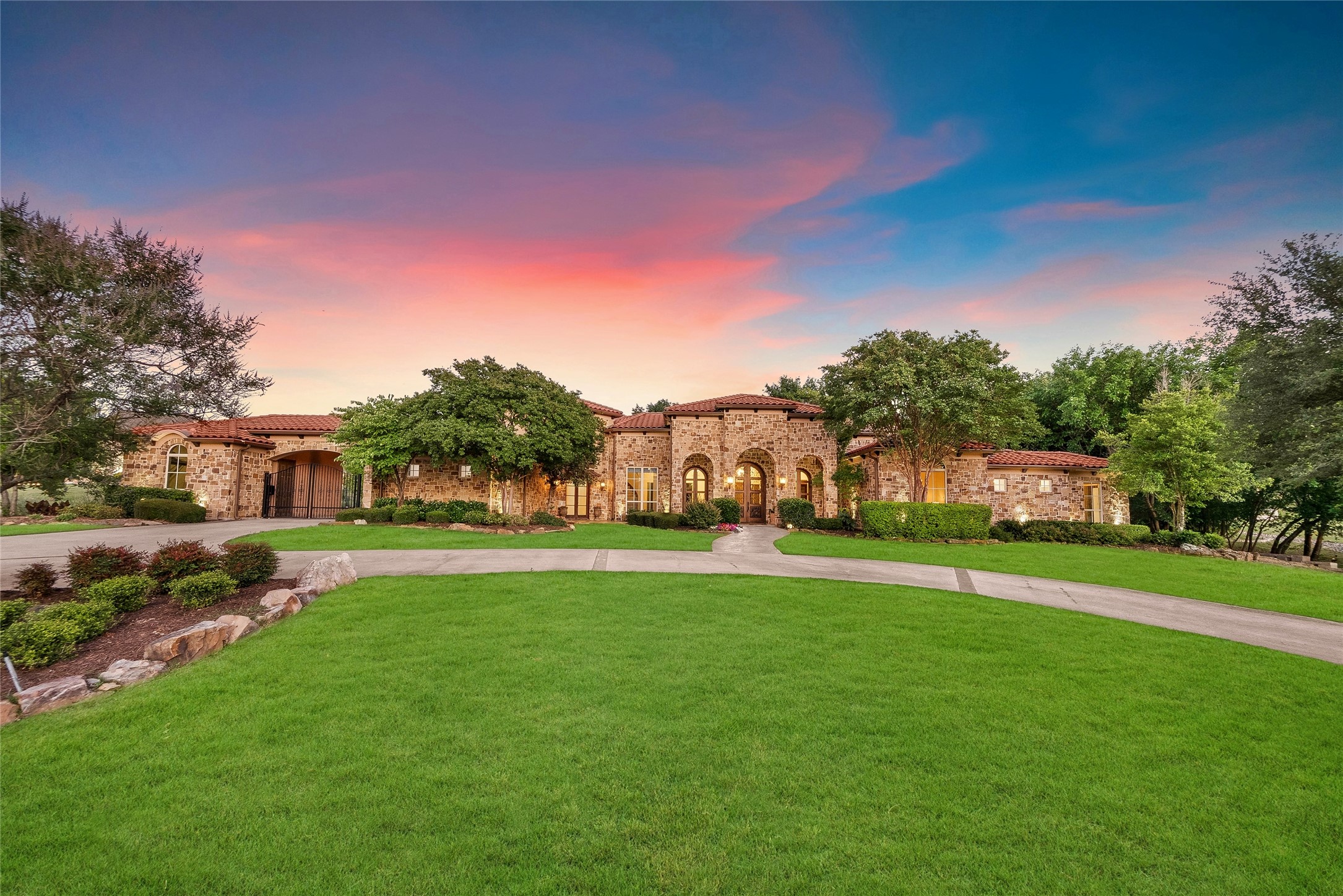 1739 Bison Meadow Lane Heath TX 75032