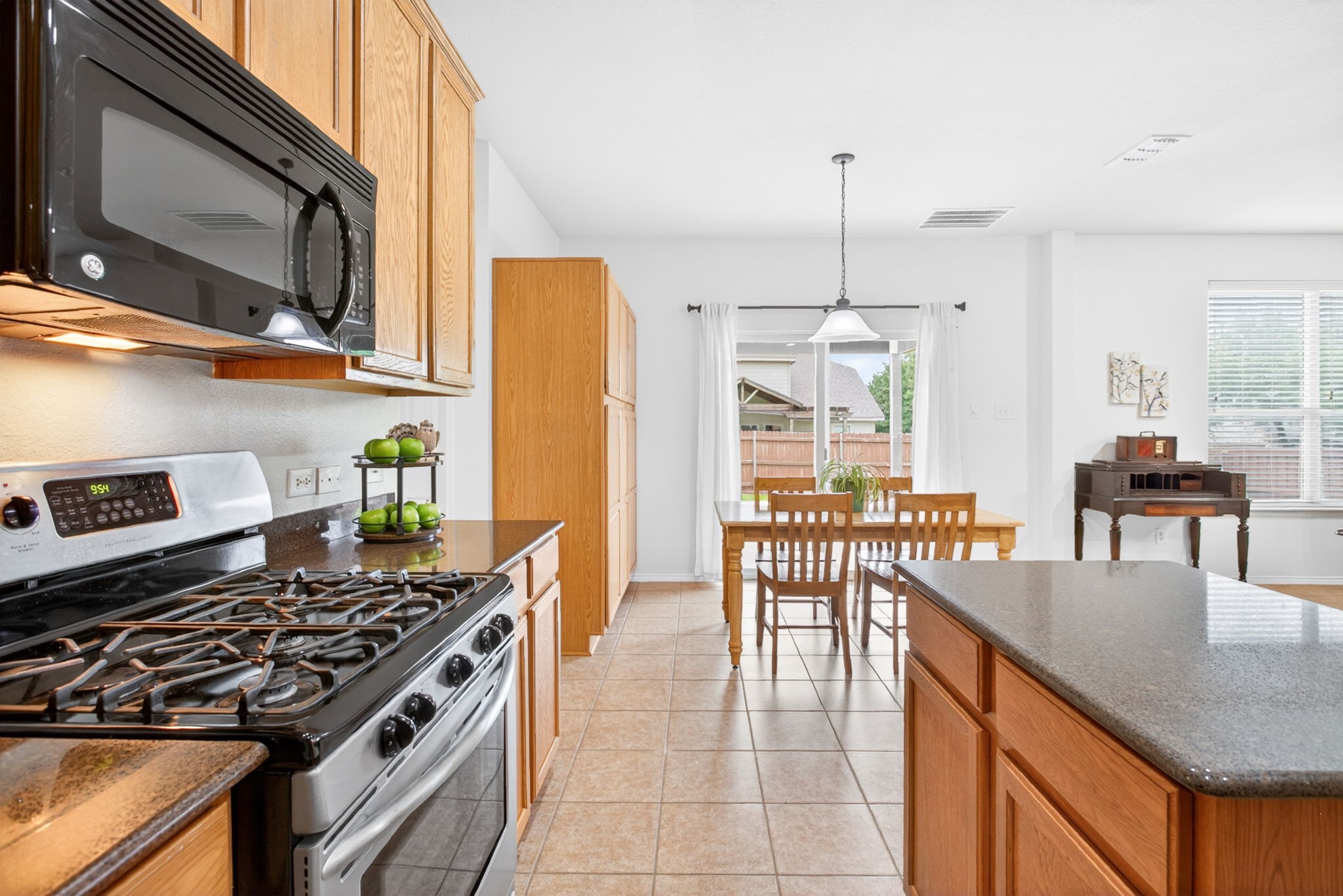 1229 Hickory Bend Lane Fort Worth TX 76108