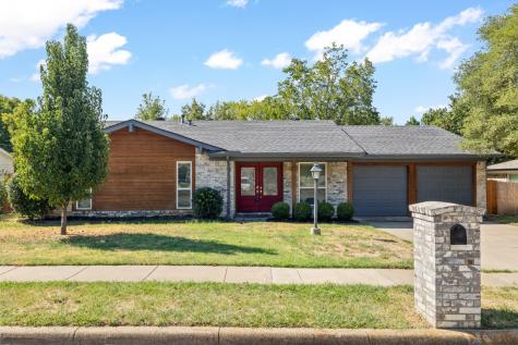 1800 Lexington Place Bedford TX 76022