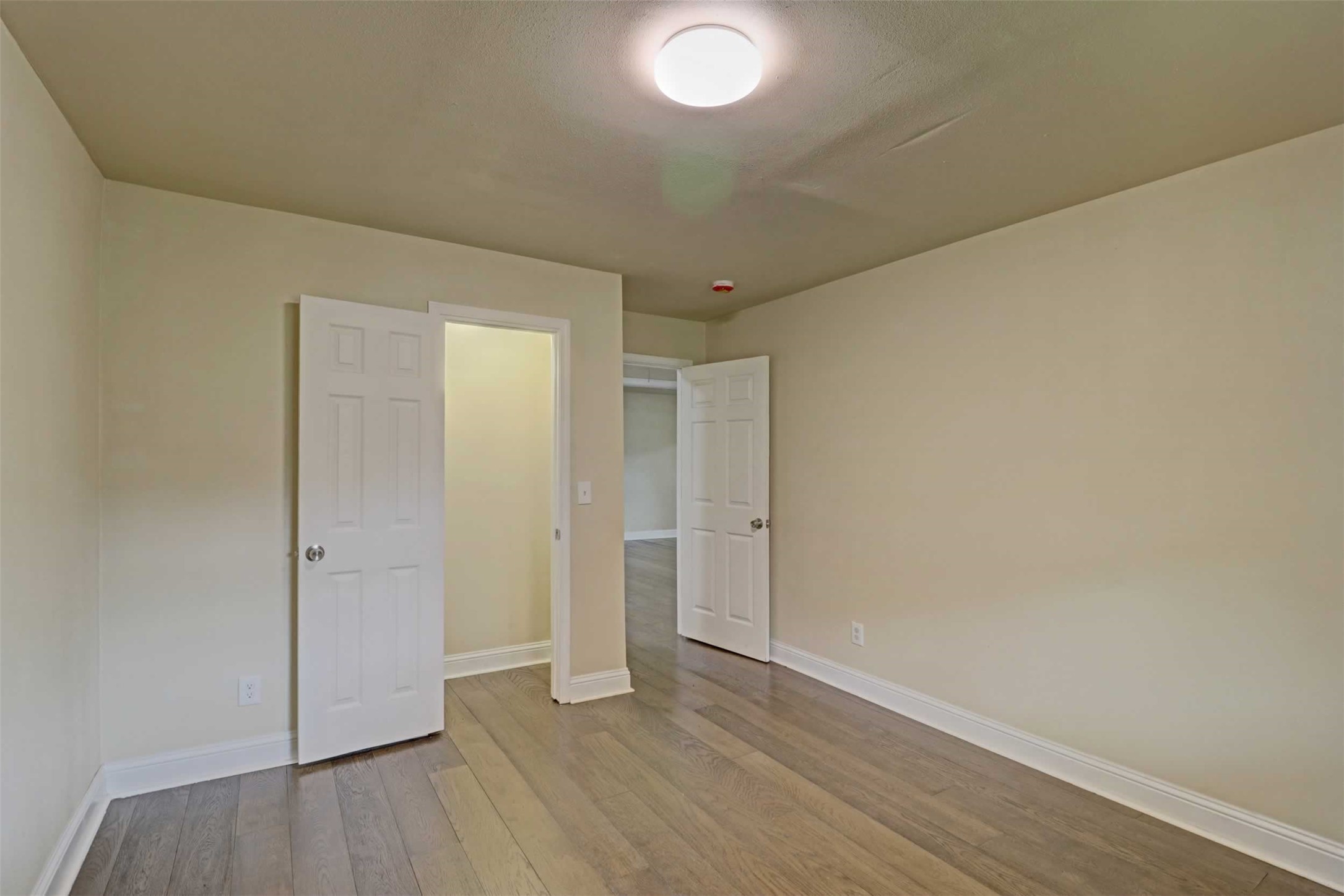 1245 Whispering Court Dallas TX 75241