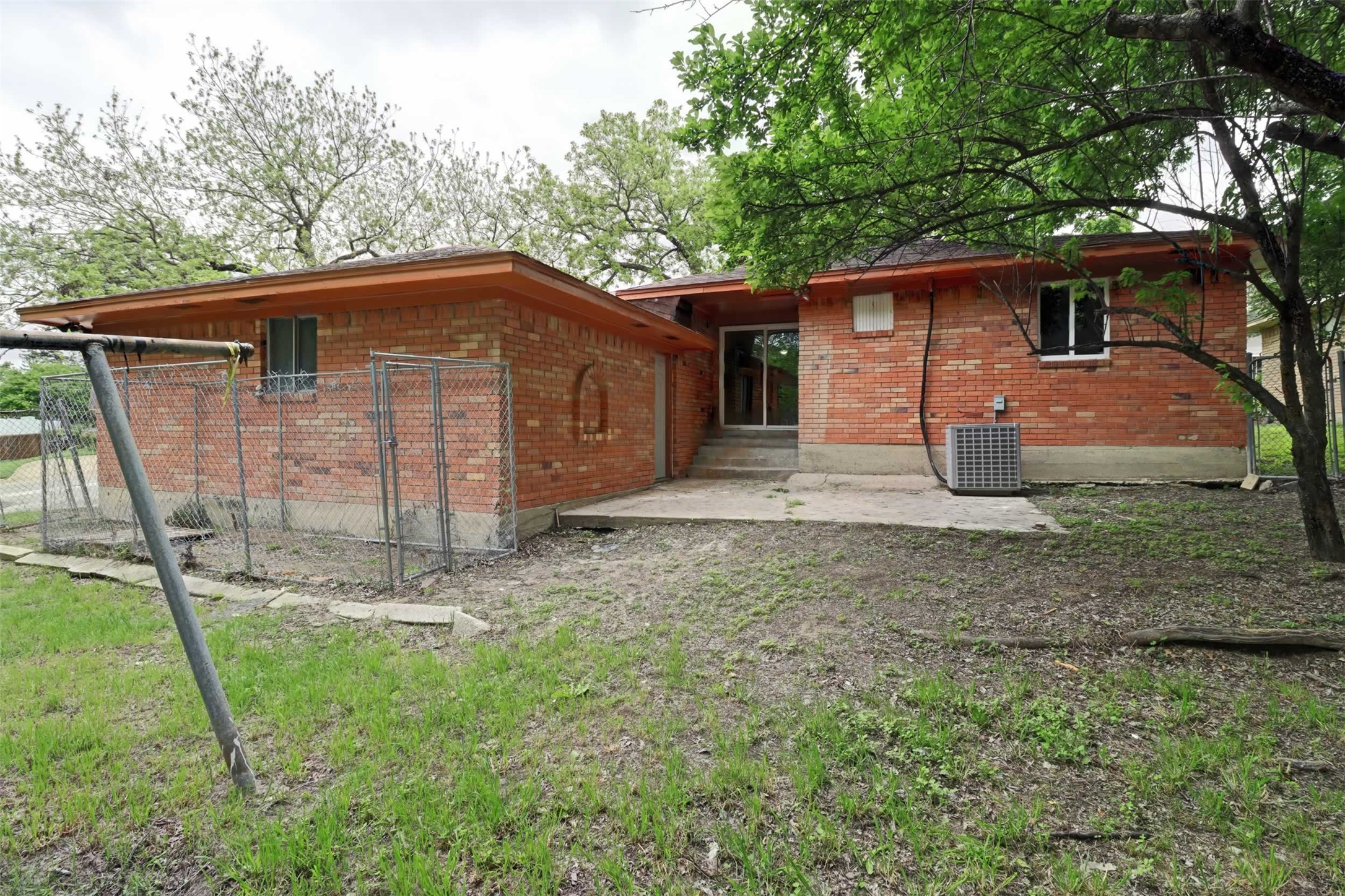 1245 Whispering Court Dallas TX 75241