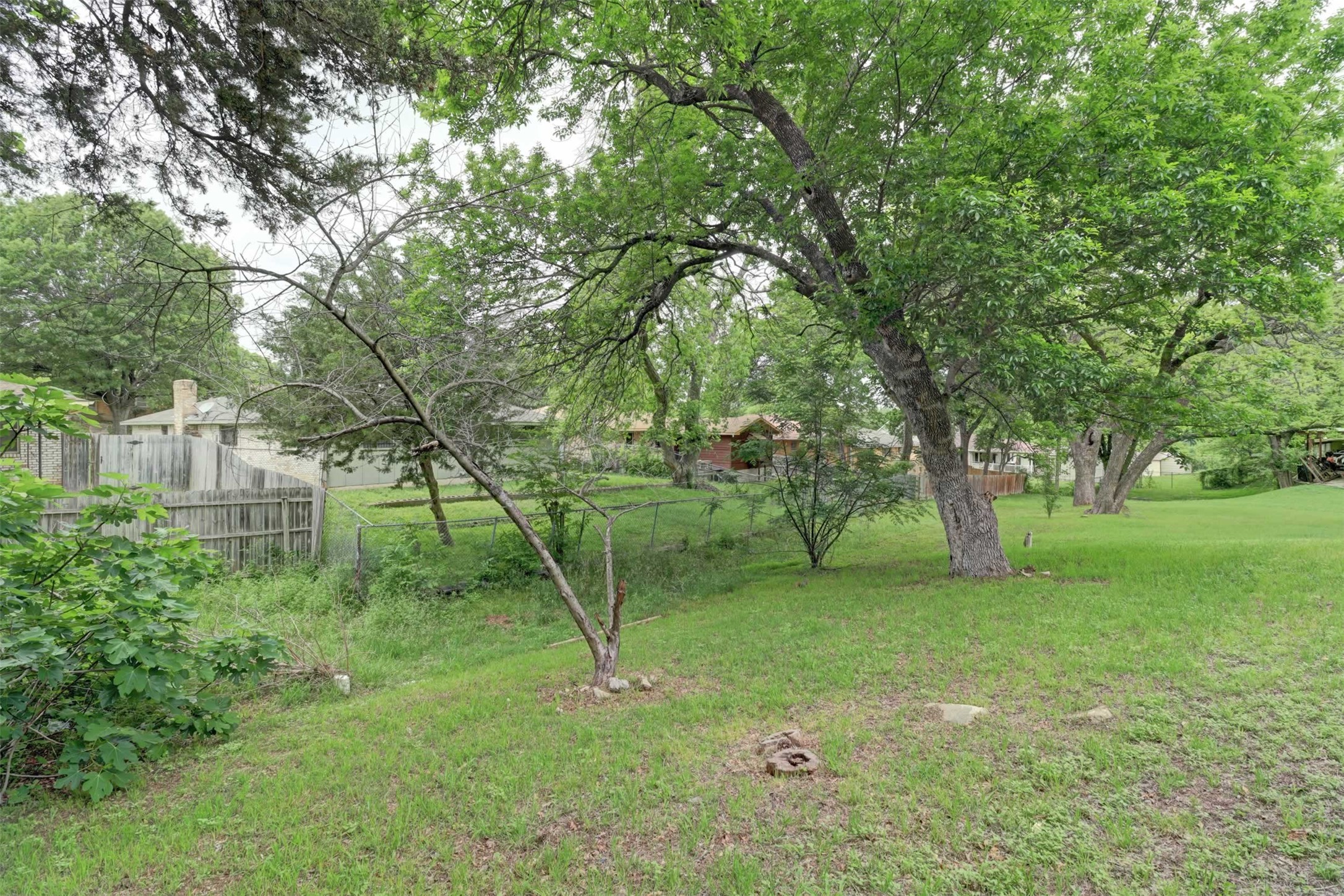1245 Whispering Court Dallas TX 75241