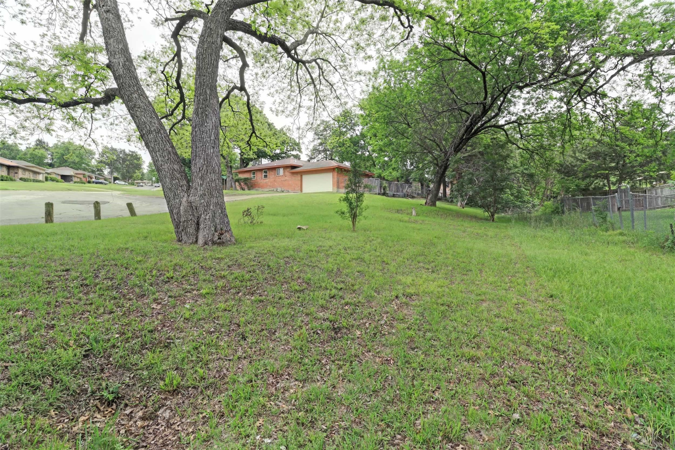 1245 Whispering Court Dallas TX 75241