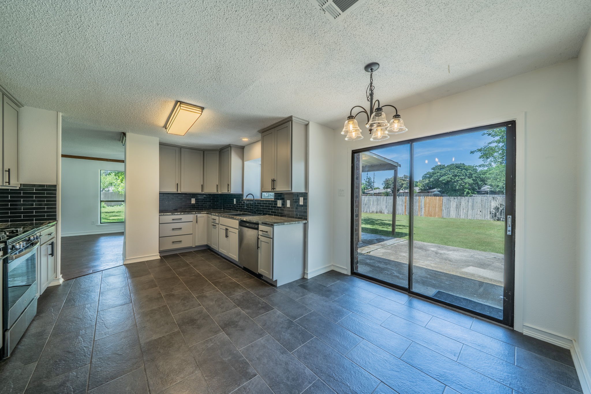 7217 Mccoy Drive Watauga TX 76148