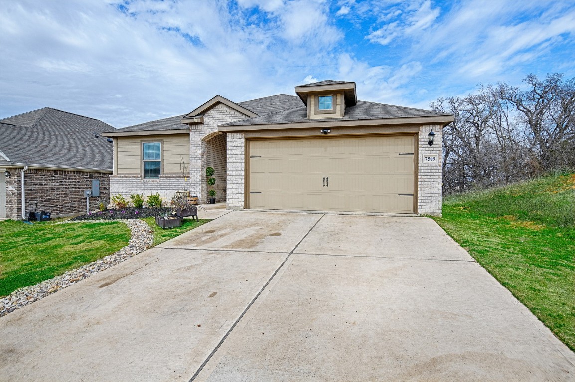 7509 Spinch Drive Fort Worth TX 76120