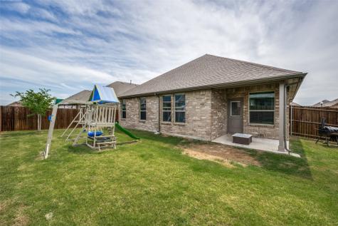 5267 Mountain View Drive Krum TX 76249