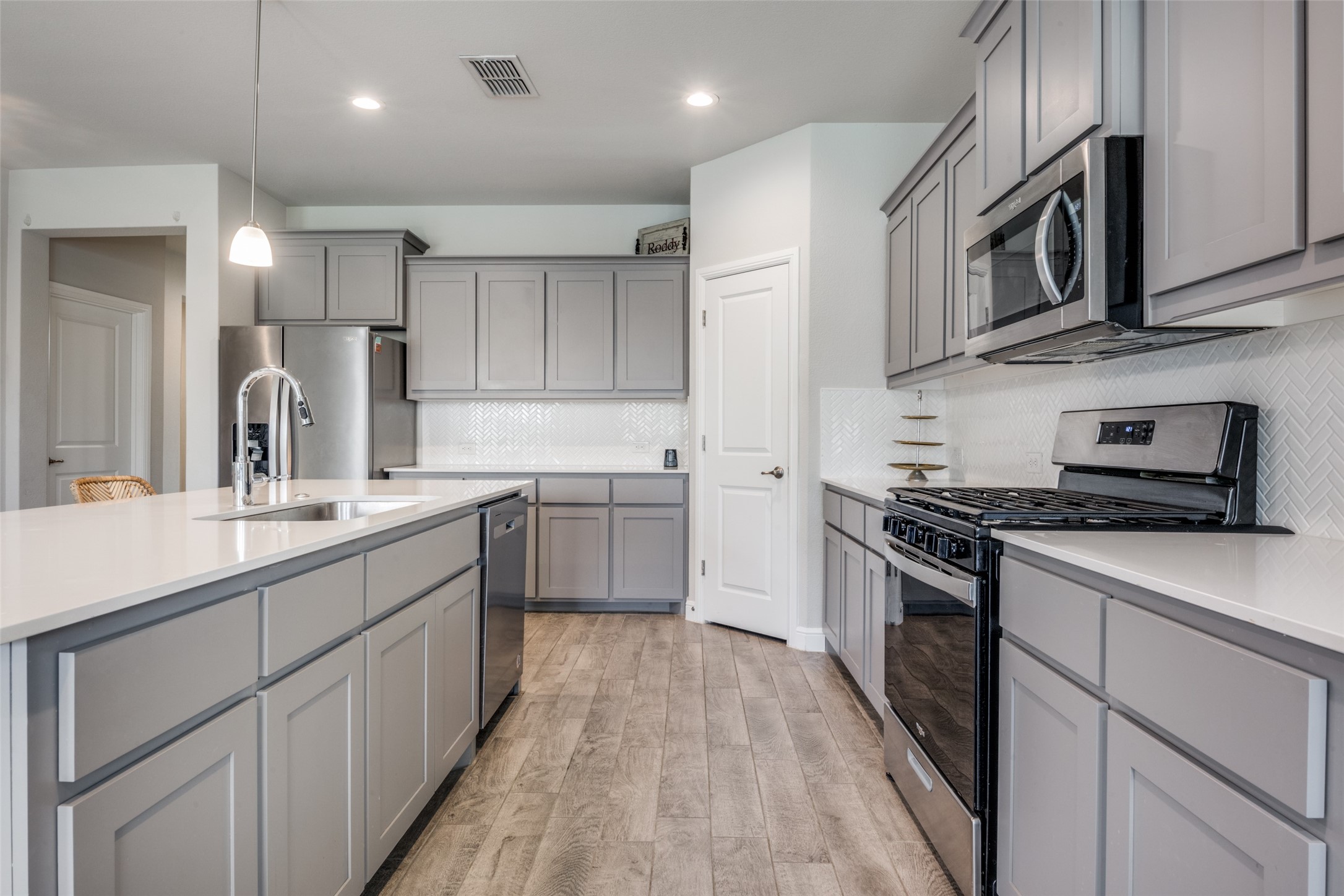 5267 Mountain View Drive Krum TX 76249
