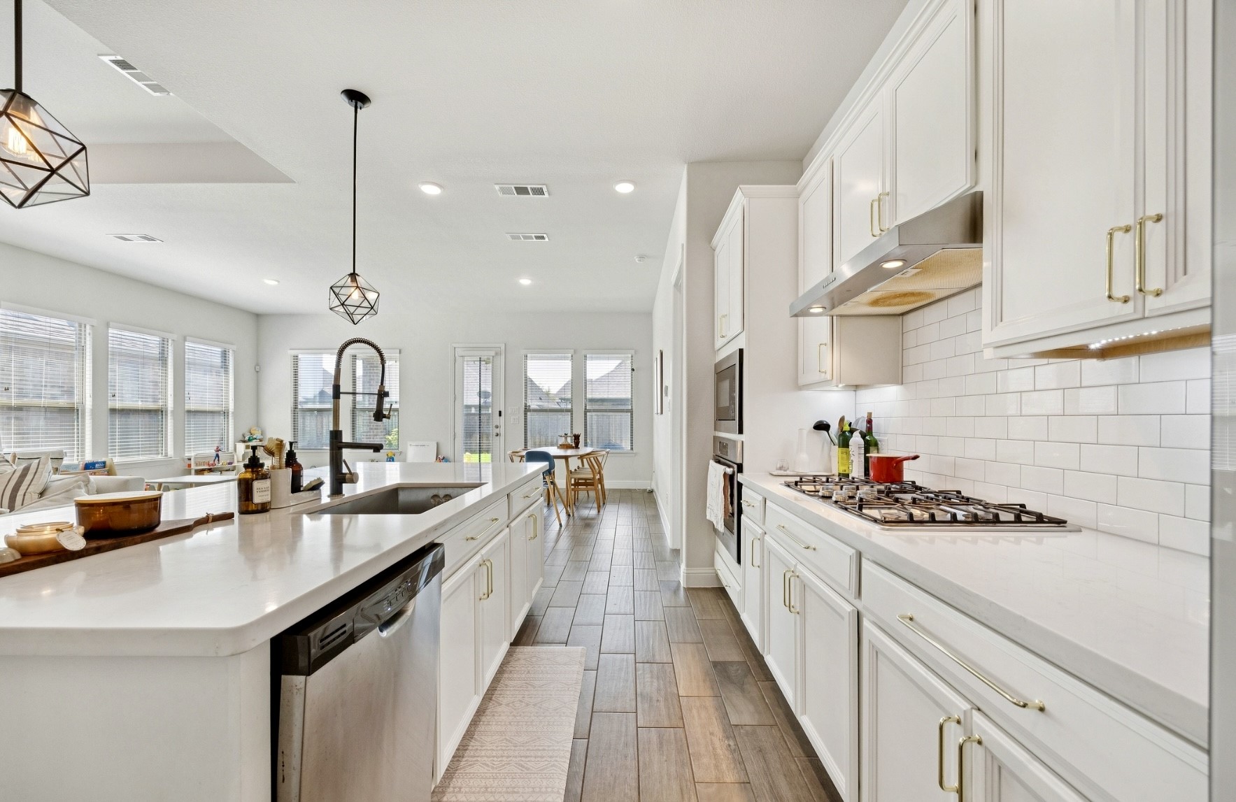 2732 Promenade The Colony TX 75056