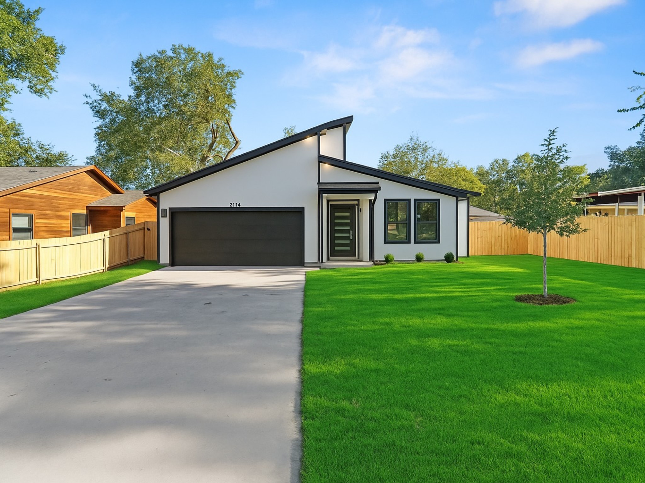 2114 Kathleen Avenue Dallas TX 75216
