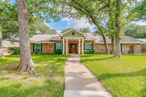 705 Rocky Canyon Road Arlington TX 76012