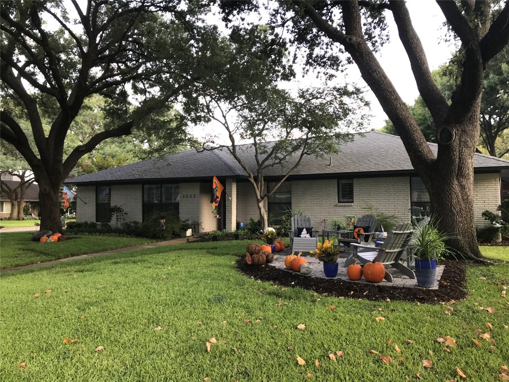 3333 Merrell Road Dallas TX 75229