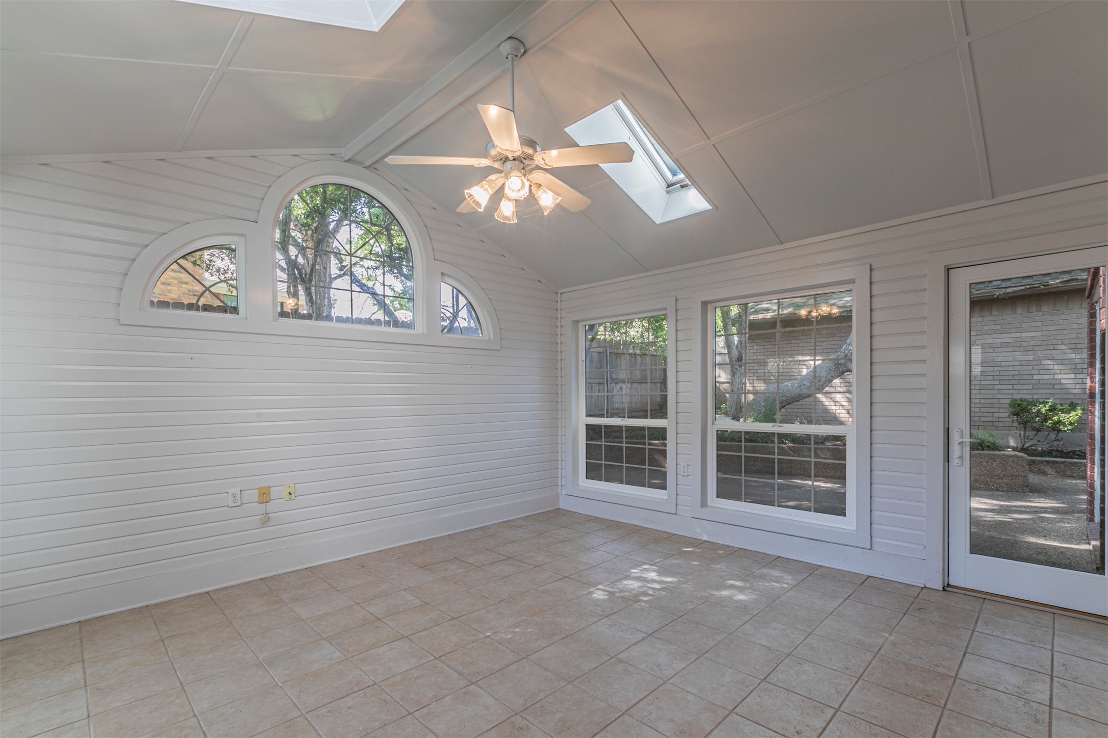 79 Sugar Creek Place Woodway TX 76712
