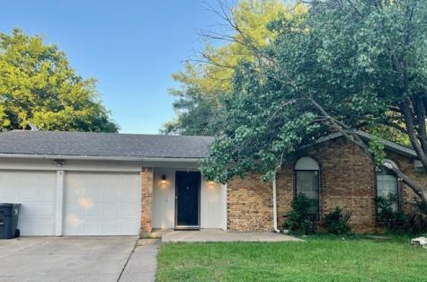 2411 Laredo Court Arlington TX 76015
