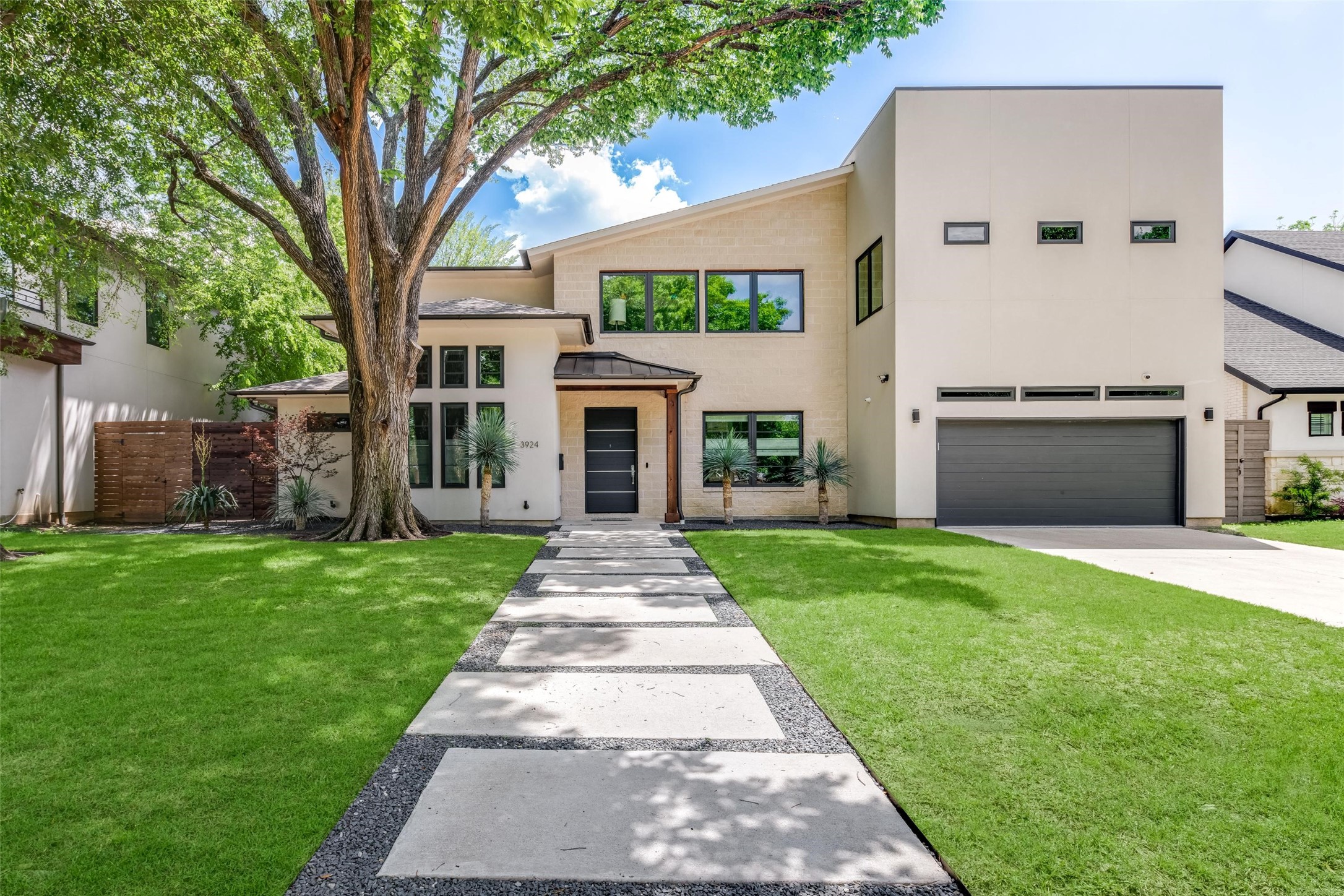 3924 Gaspar Drive Dallas TX 75220