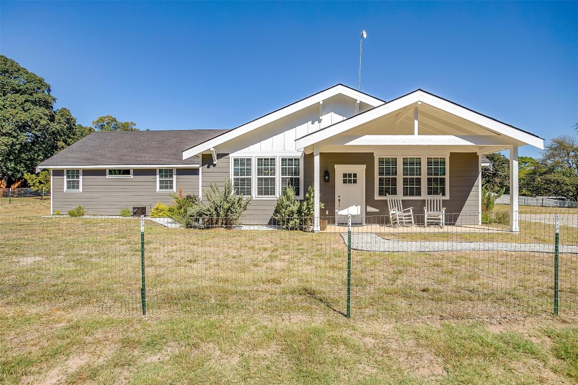 7232 Courtney Drive Azle TX 76020