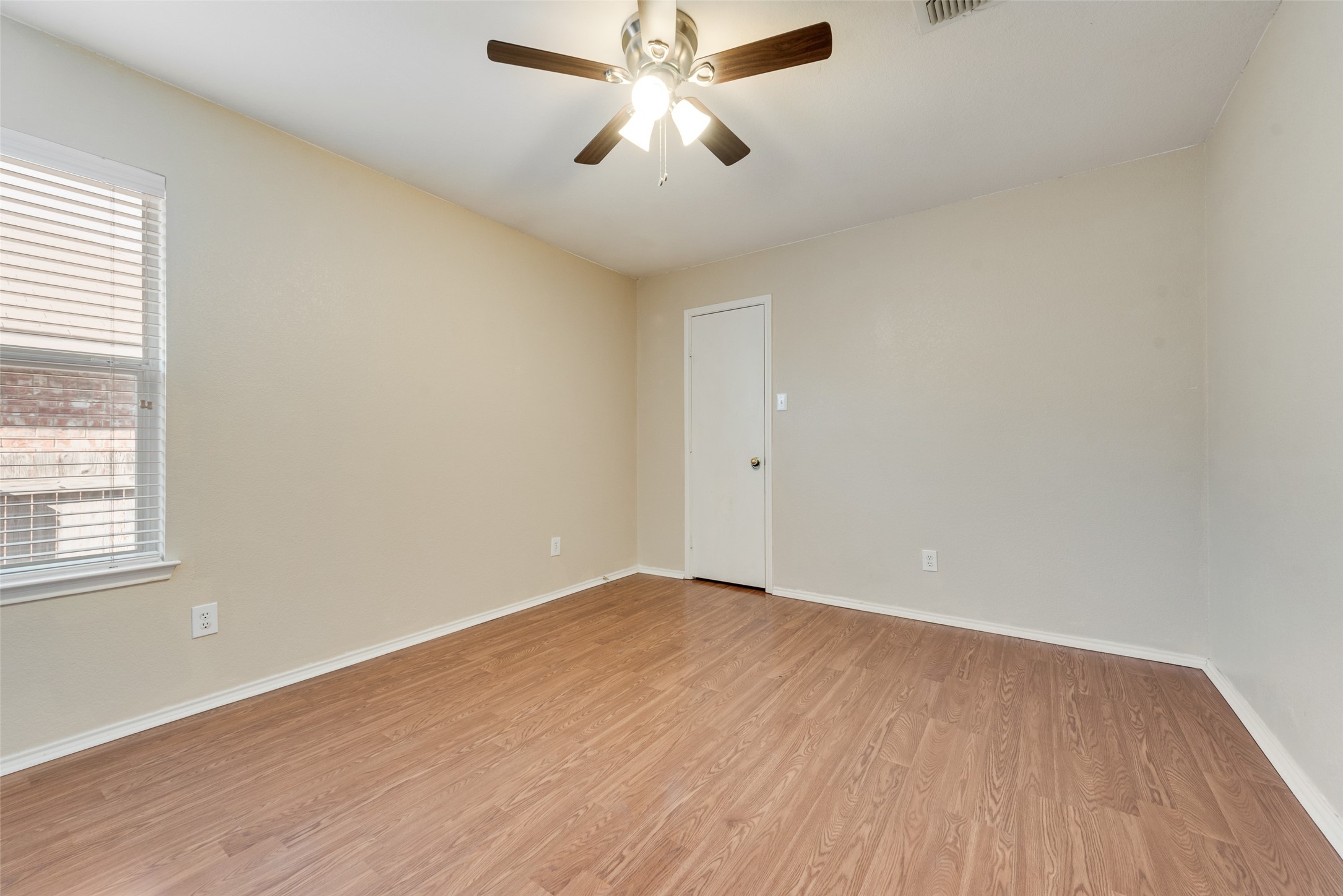 236 Goldeneye Lane Fort Worth TX 76120