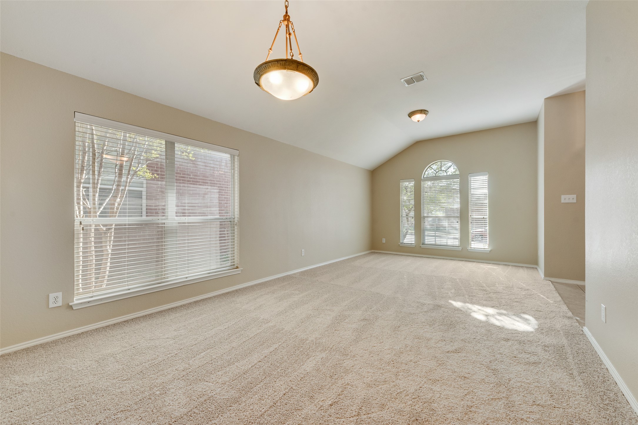 236 Goldeneye Lane Fort Worth TX 76120