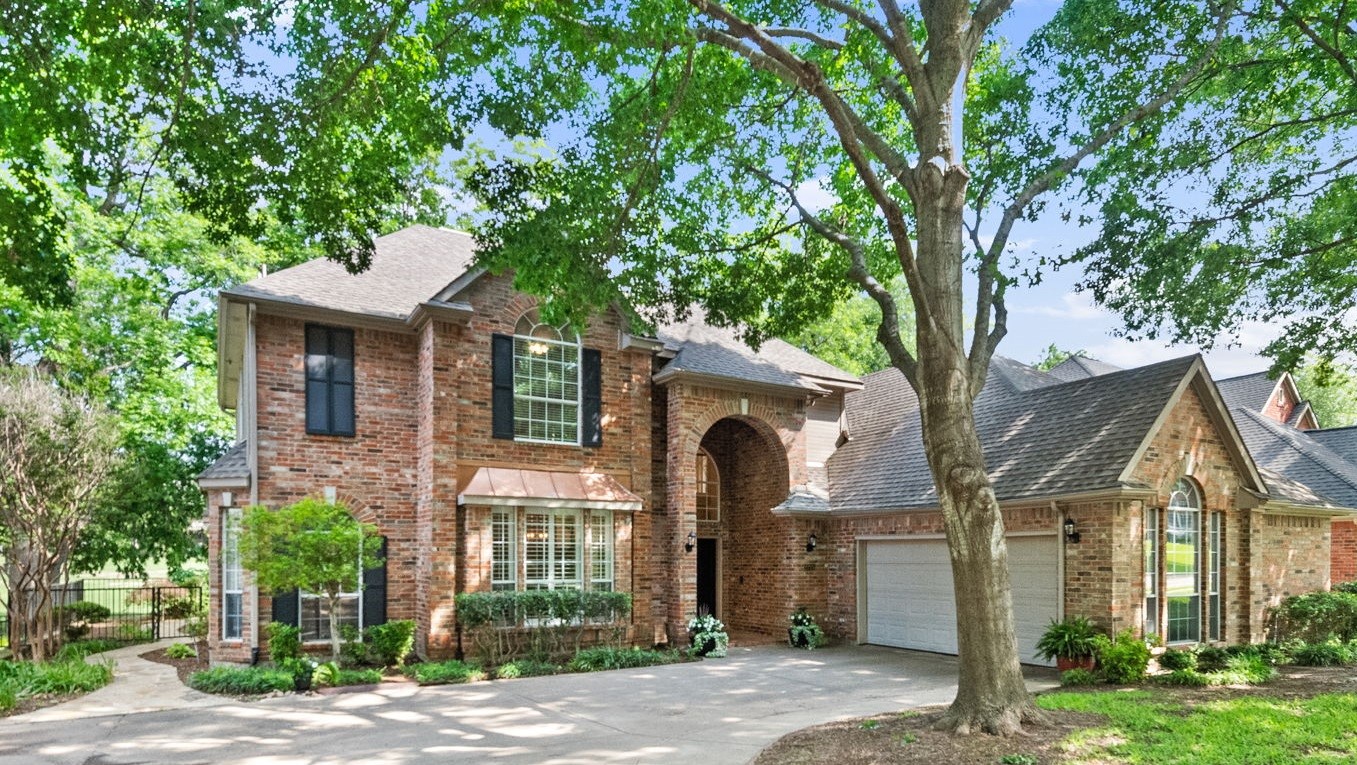 2725 Brookside Lane Mckinney TX 75072
