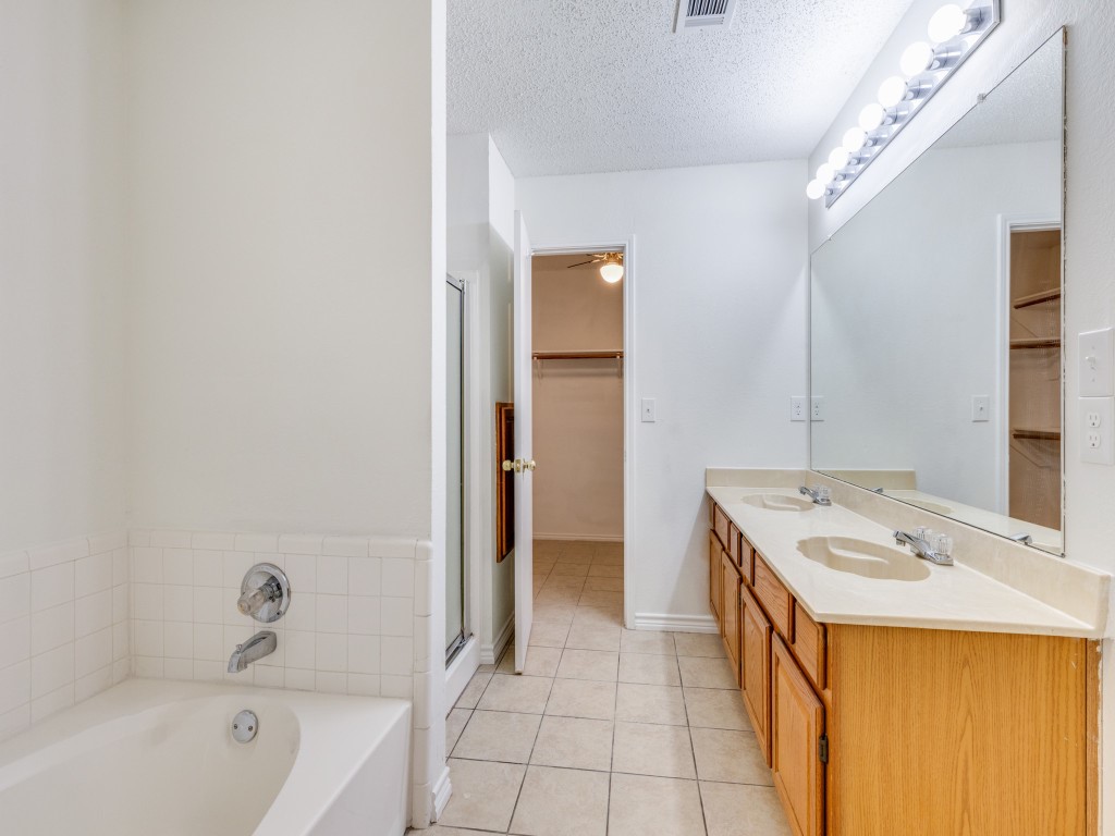 4657 Misty Ridge Drive Fort Worth TX 76137