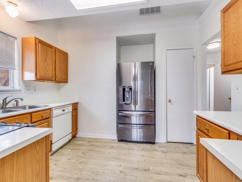 4657 Misty Ridge Drive Fort Worth TX 76137