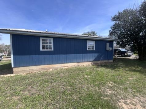 902 Simpson Street Yoakum TX 77995