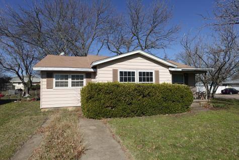 528 Euclid Street Cleburne TX 76033