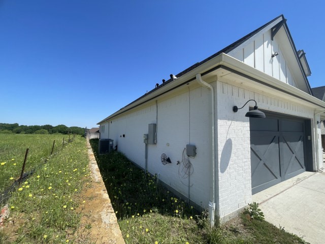 2664 Streamside Drive Burleson TX 76028