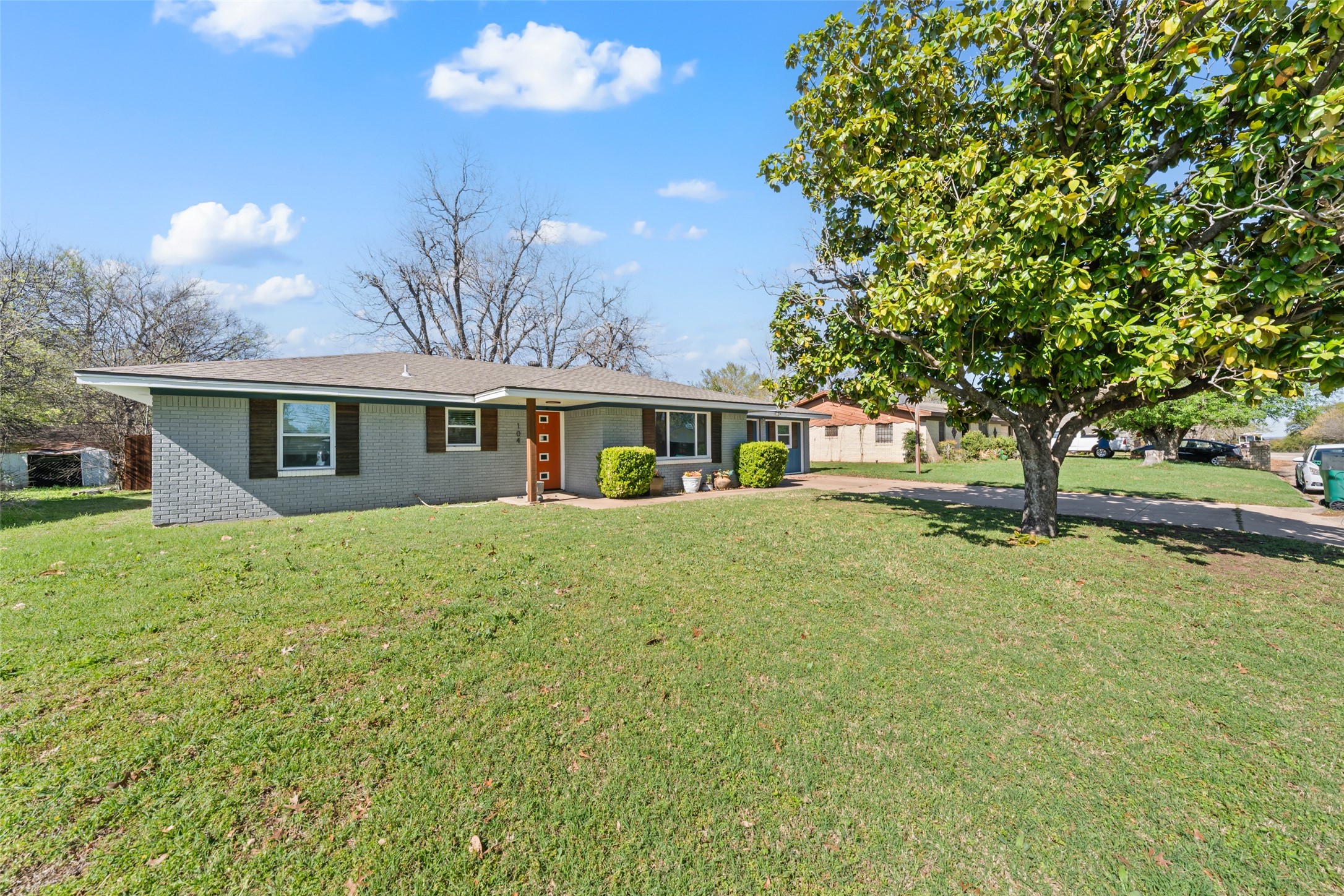 104 E Santa Anna Drive Robinson TX 76706