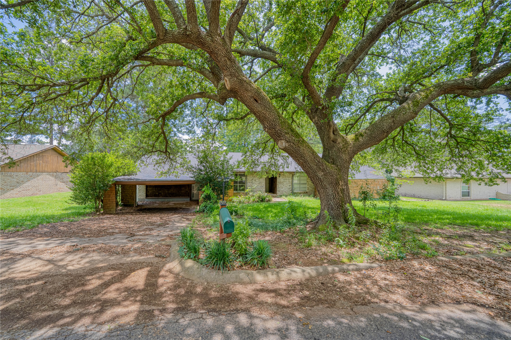 1006 Rikkity Lane Mt Pleasant TX 75455