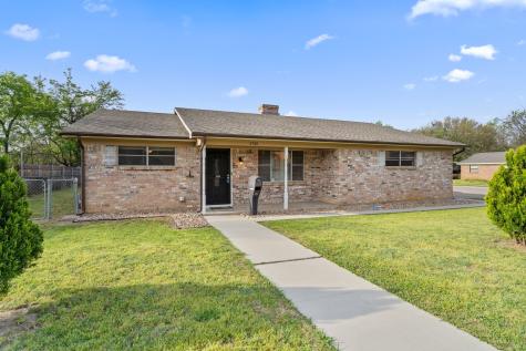3700 Rough Creek Road Forest Hill TX 76140