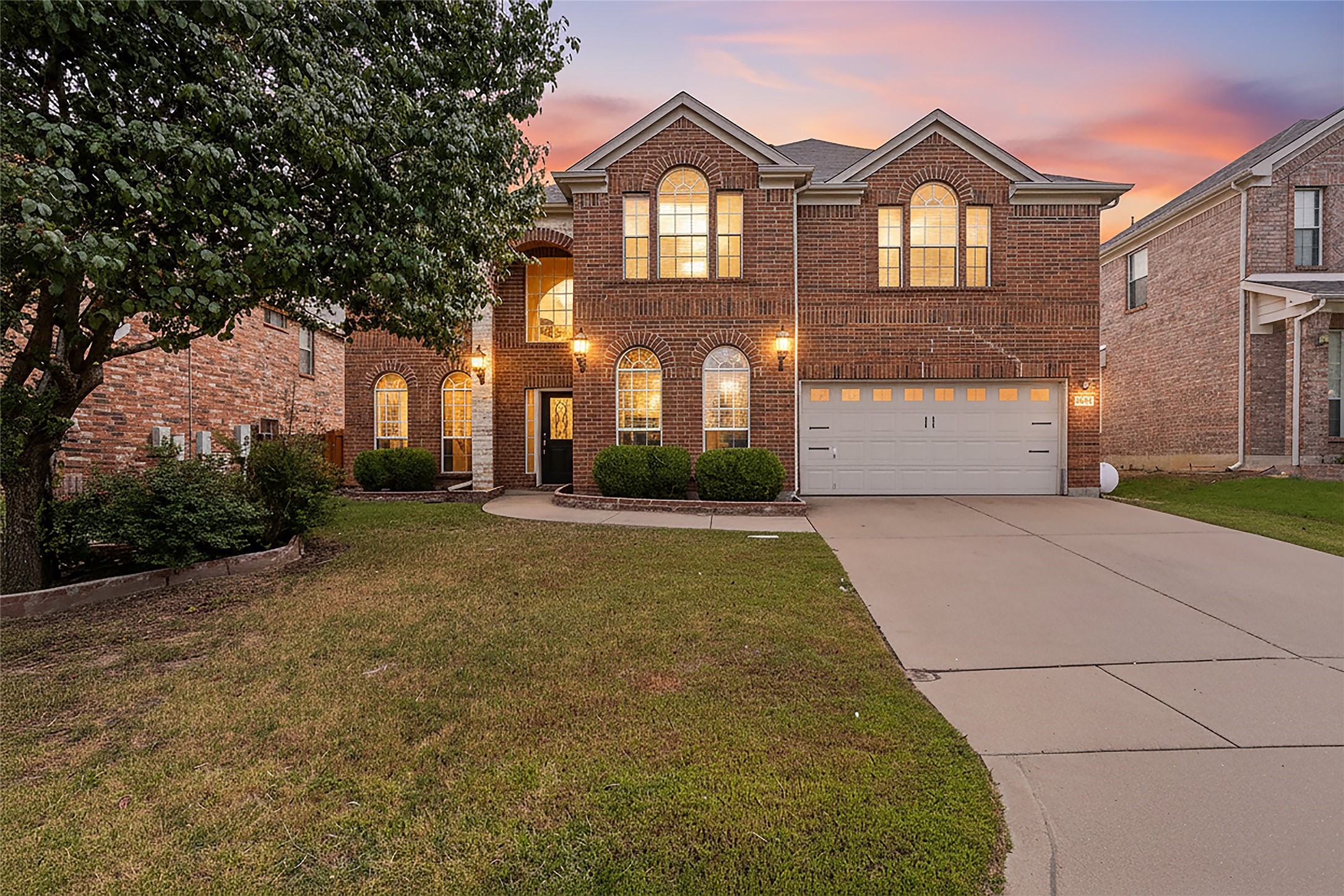 5009 Valleyside Drive Fort Worth TX 76123