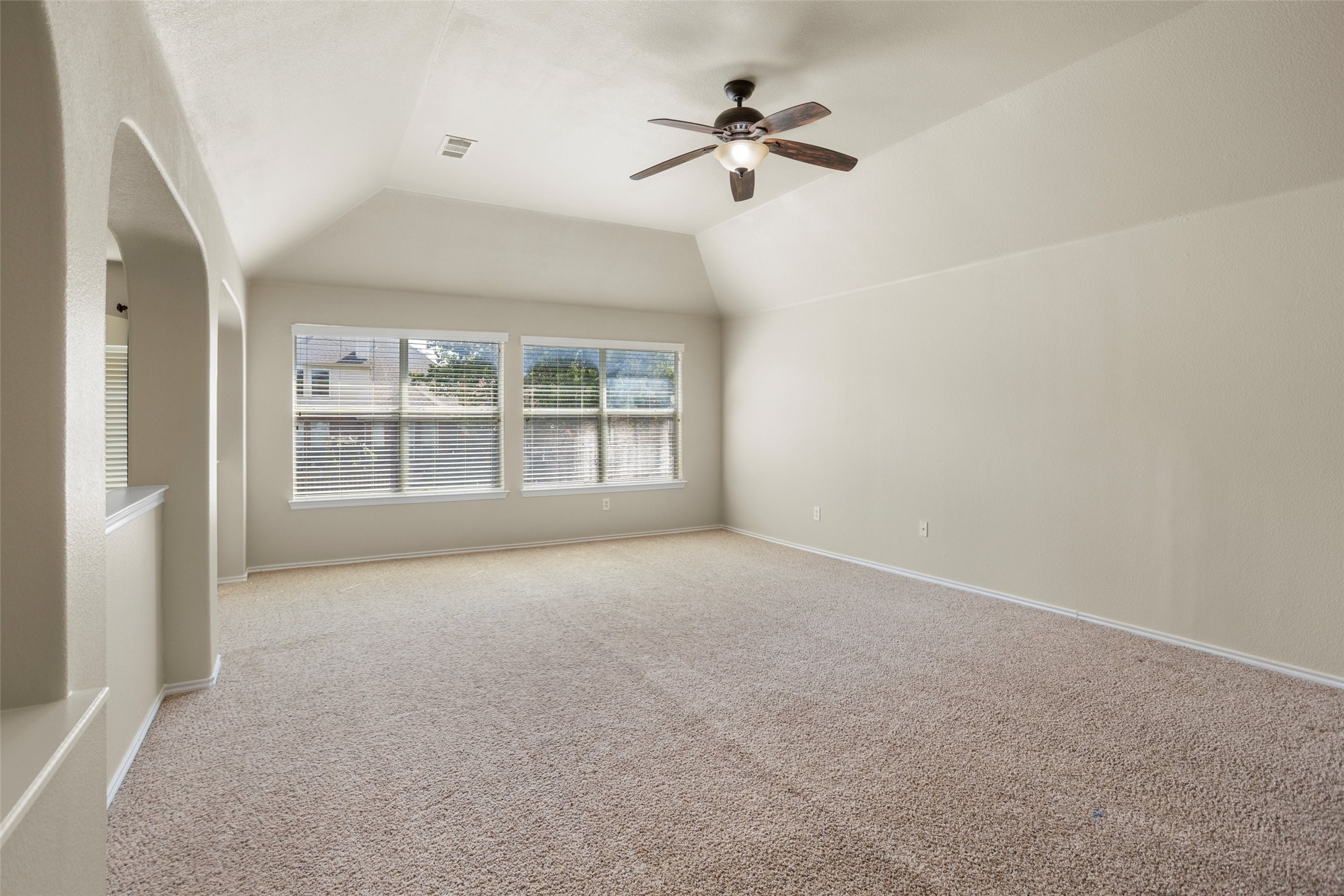 5009 Valleyside Drive Fort Worth TX 76123