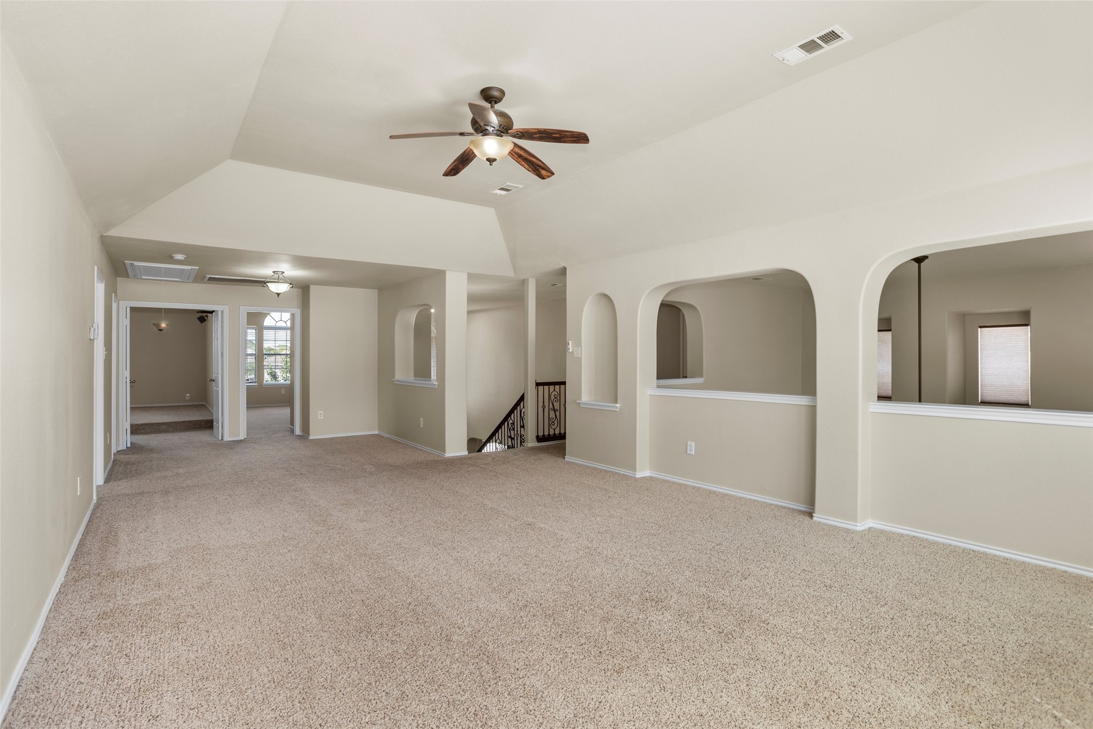 5009 Valleyside Drive Fort Worth TX 76123