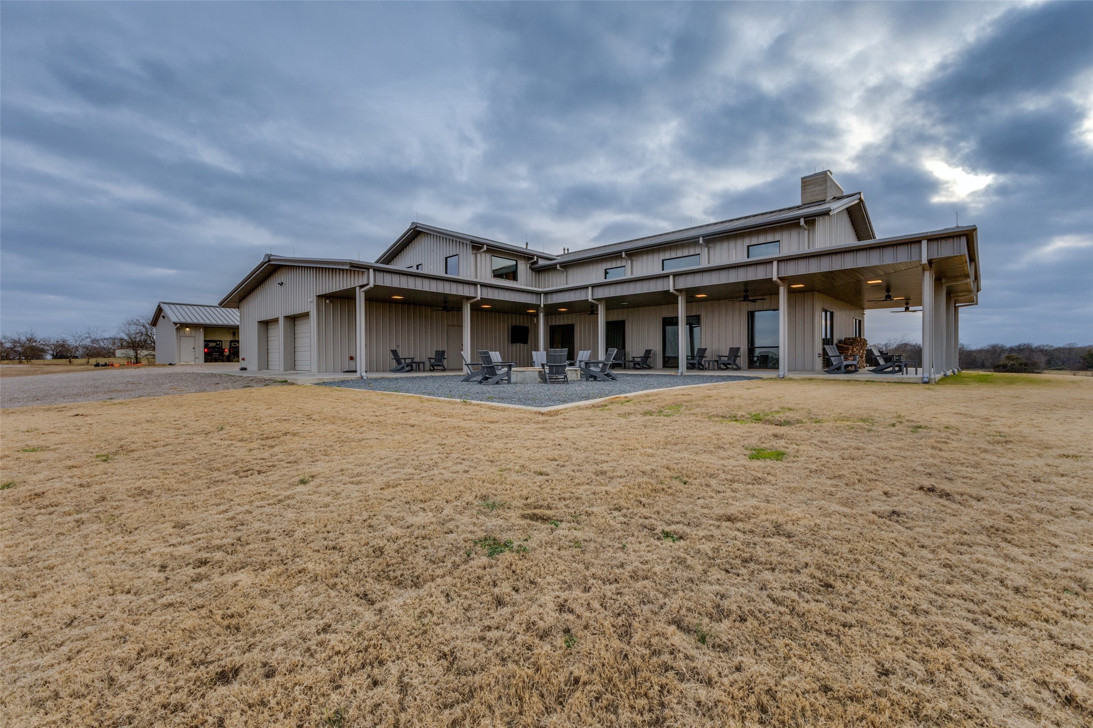 3025 Farm Road 900 W Saltillo TX 75478